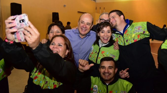 CANTEROS EN JUEGOS EVITA