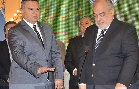 alvarez jurando