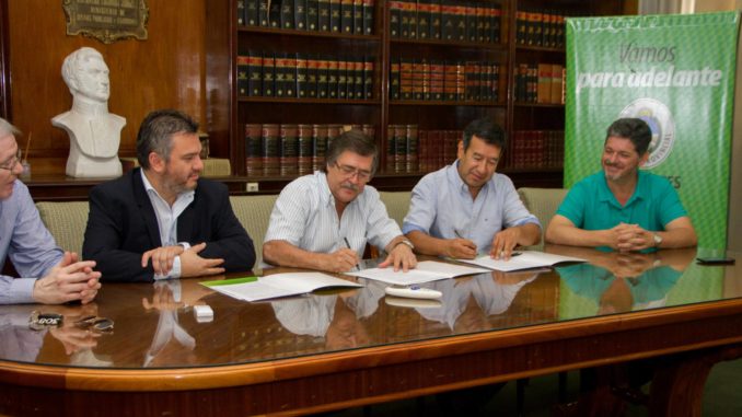 firma vaz torres y juan carlos alvarez
