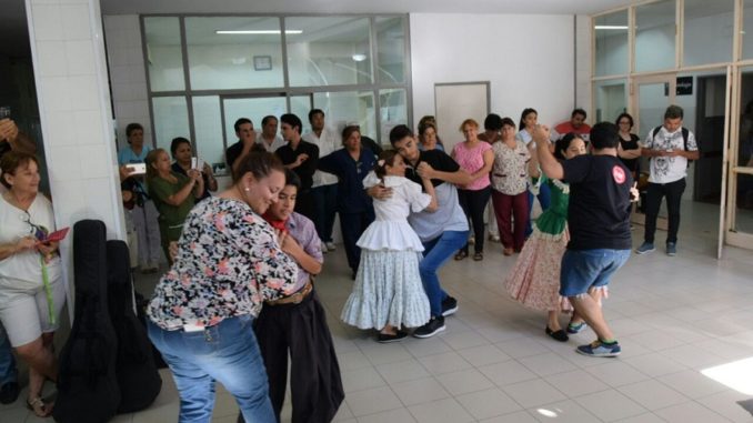 CHAMAME CON TODOS- Hospital Escuela (2)