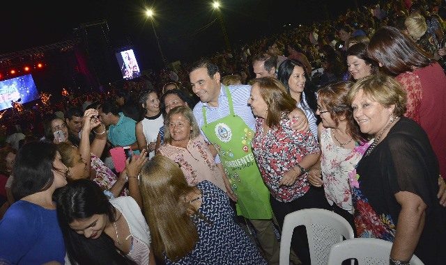 gustavo dia de la mujer