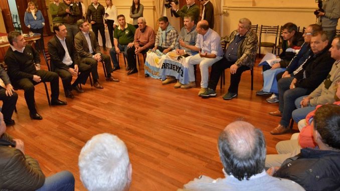 Gobernador Recibe Veteranos de Malvinas