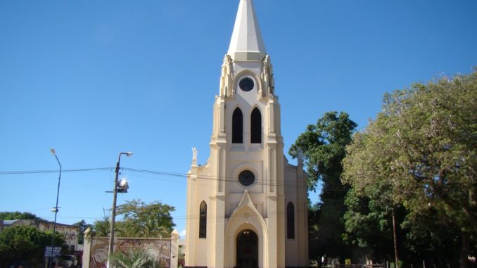 IGLESIA EMPEDRADO
