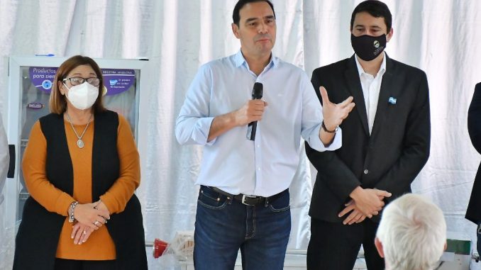 VALDÉS EN APIPÉ