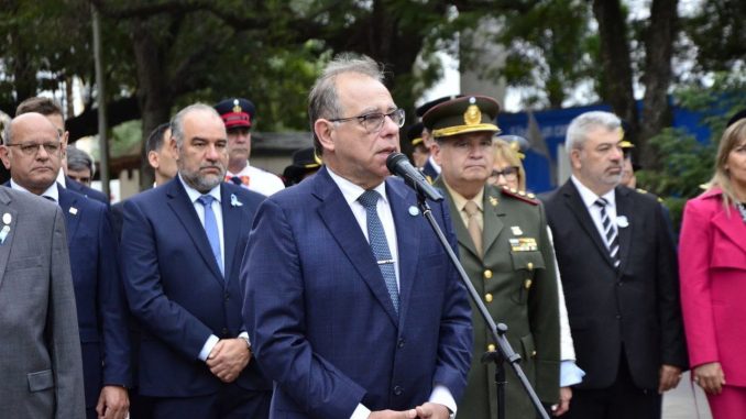TASSANO DÍA DE LA BANDERA