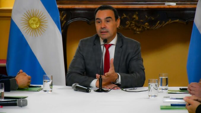 GUSTAVO VALDÉS