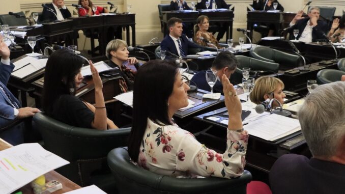 PRESUPUESTO VOTACIÓN DIPUTADOS