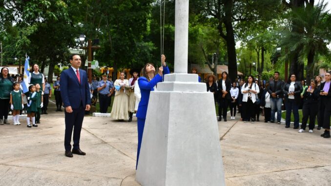 VALDÉS EN SANTA ANA