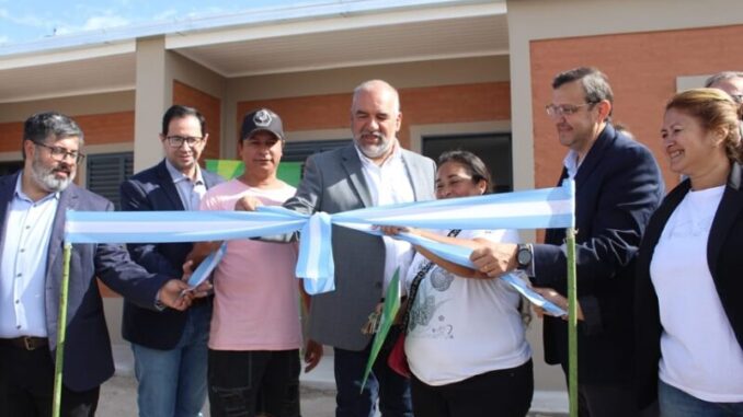 ENTREGA DE VIVIENDAS